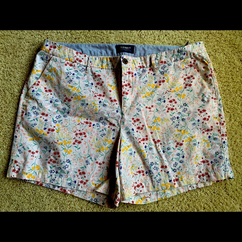 Ladies Old Navy Shorts